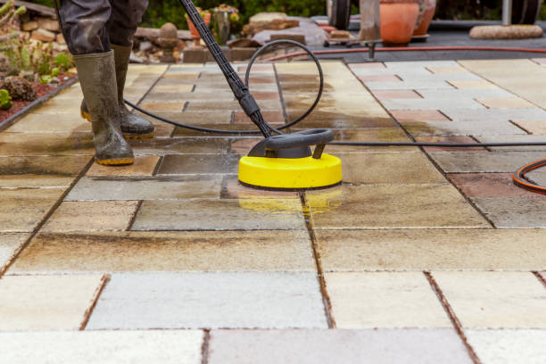 Best Pool Deck Cleaning  in St James, MN